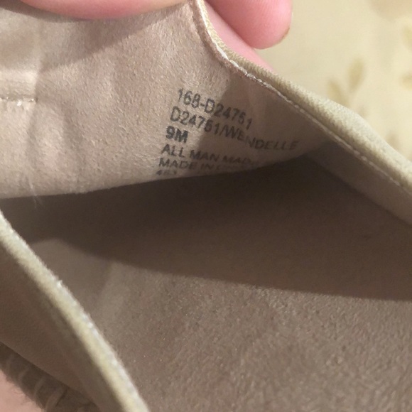 Seven Dials Wendell Tassel Slide. 9M - Picture 5 of 8